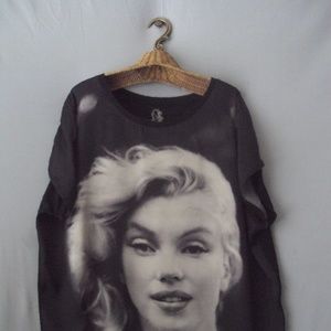 Marilyn Monroe  by Sam Shaw Shirt Sz.L